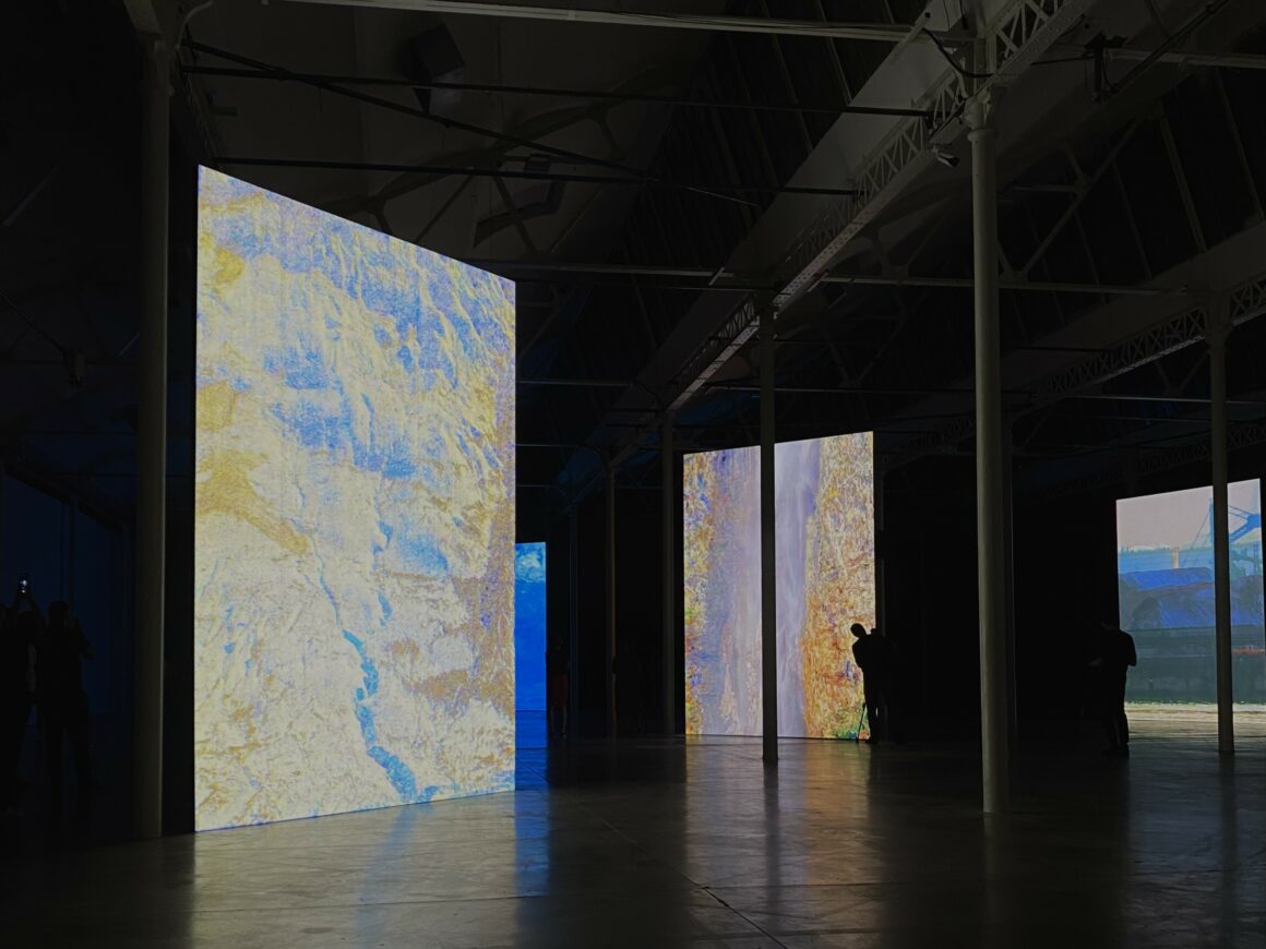 exposition Lieu Unique nantes Jacques Perconte Marée Métal écrans paysages bandes son immersive